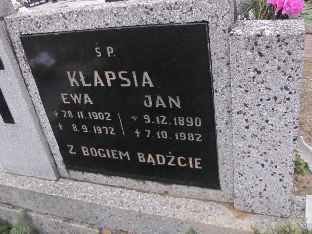 Ewa Kłapsia 1902 Ustroń ewangelicki - Grobonet - Wyszukiwarka osób pochowanych