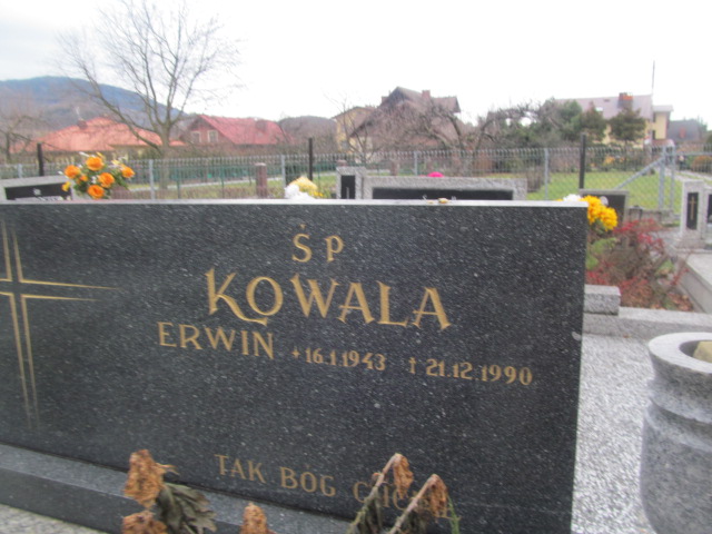 Adam Kowala 1966 Ustroń ewangelicki - Grobonet - Wyszukiwarka osób pochowanych